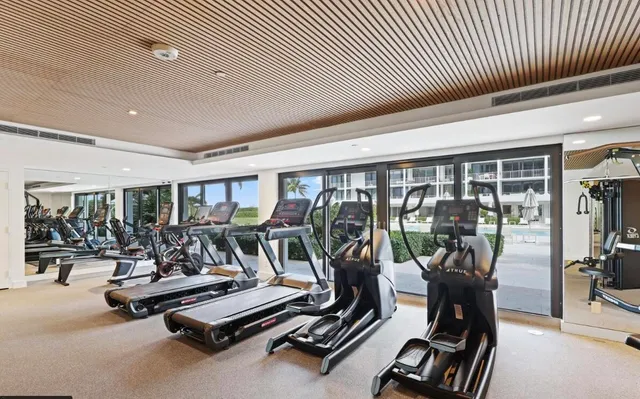 $2,250,000 | 2784 South Ocean Boulevard, Unit 403S, Palm Beach, FL 33480