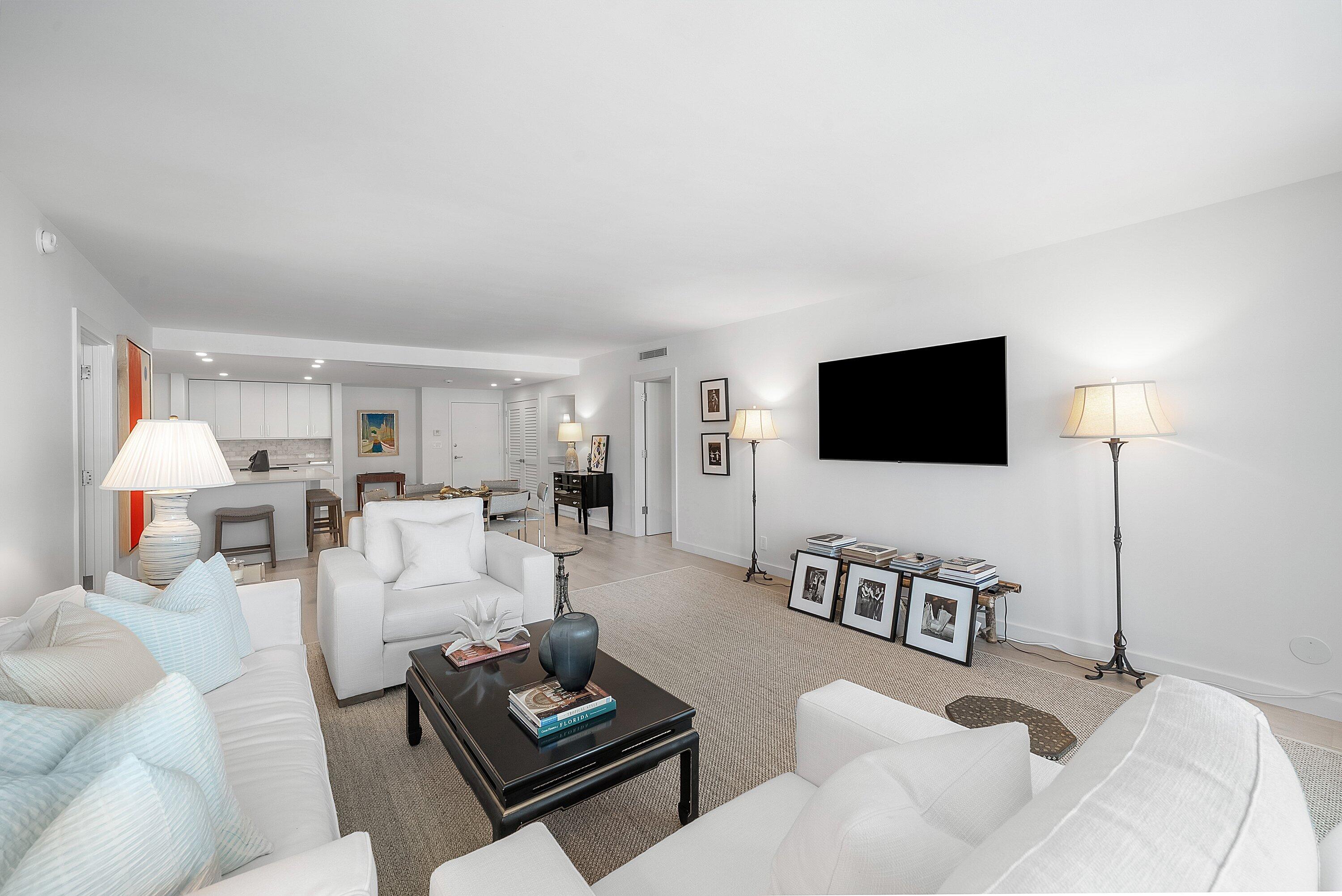 2784 South Ocean Boulevard, Unit 403S Palm Beach, FL 33480 - Photo 7 of 33 008-2784SouthOceanBoulevard-403S-PalmBea