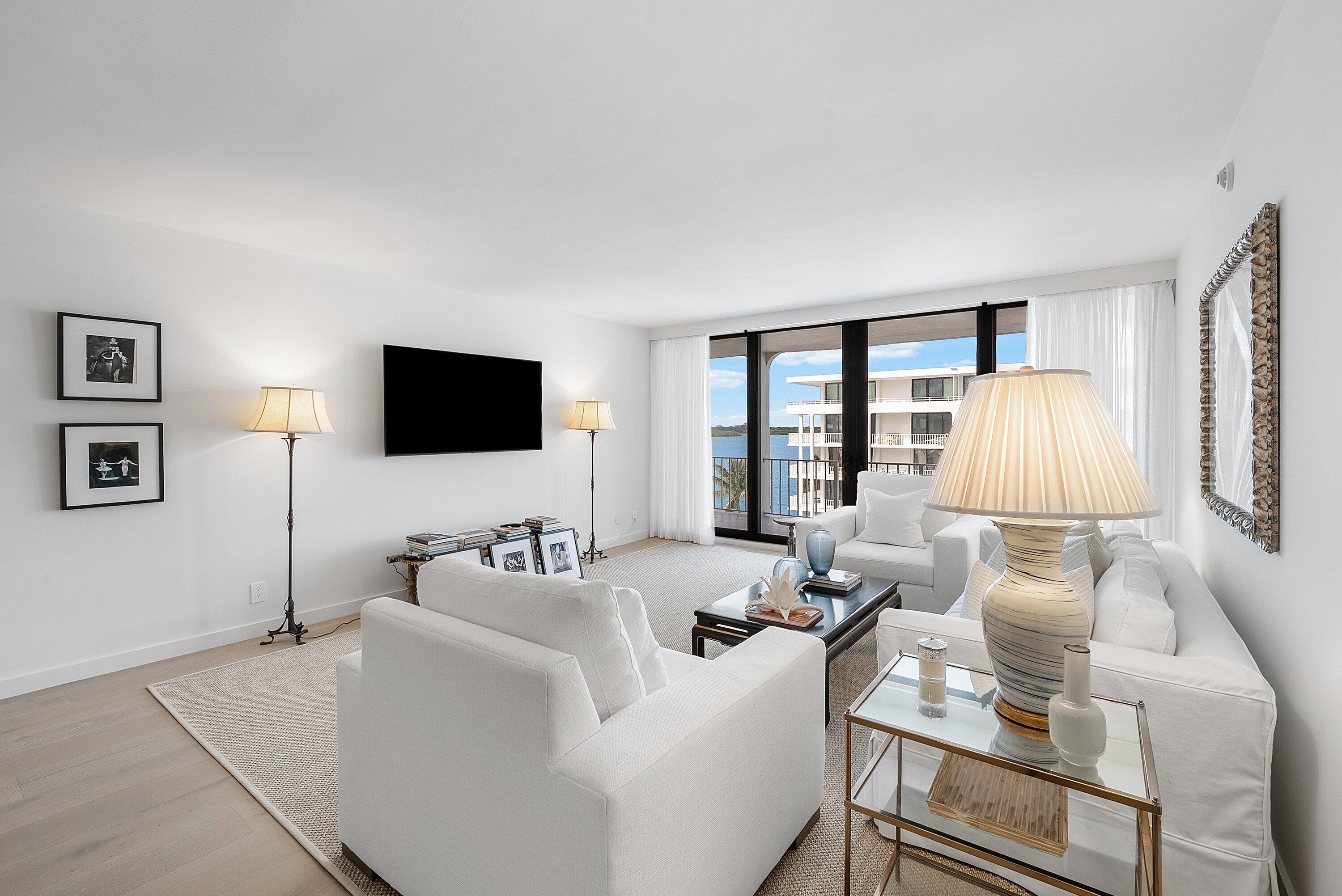 2784 South Ocean Boulevard, Unit 403S Palm Beach, FL 33480 - Photo 8 of 33 009-2784SouthOceanBoulevard-403S-PalmBea