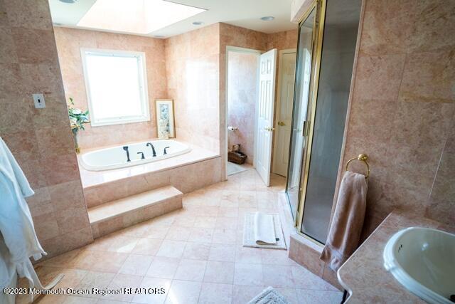 309 Lincoln Avenue, Unit WEEKLY Point Pleasant Beach, NJ 08742 - Photo 26 of 36 Mater Bath