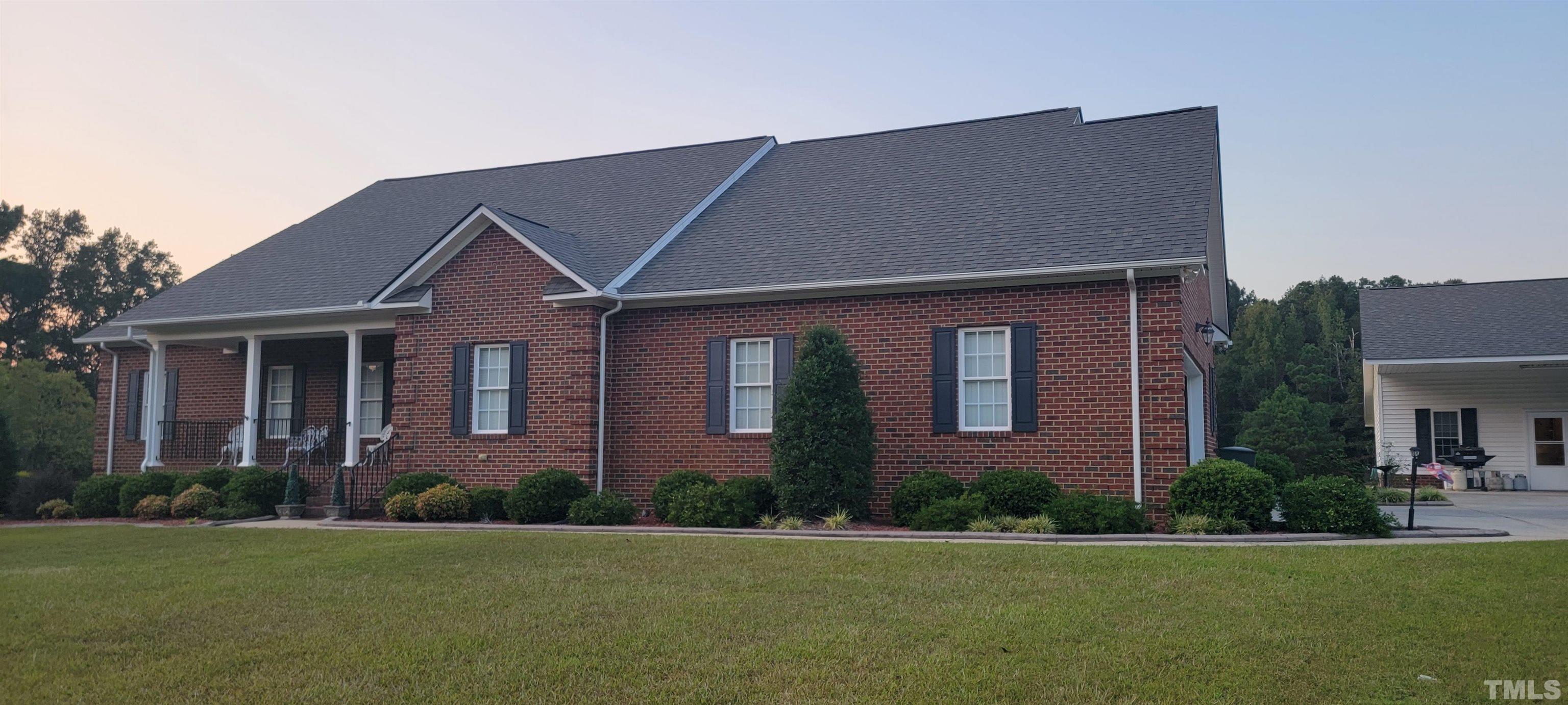 646 Stephenson Road Benson, NC 27504 - Photo 2 of 28 Gallery Image 2