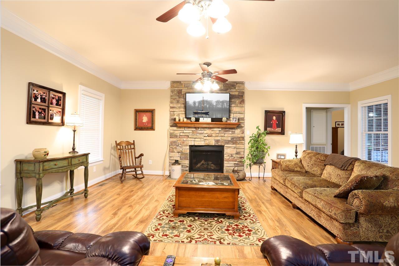 646 Stephenson Road Benson, NC 27504 - Photo 12 of 28 Gallery Image 12