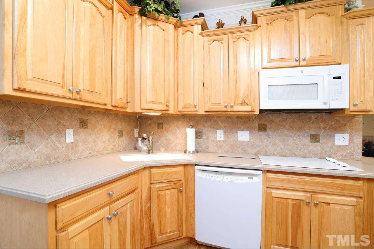646 Stephenson Road Benson, NC 27504 - Photo 15 of 28 Gallery Image 15