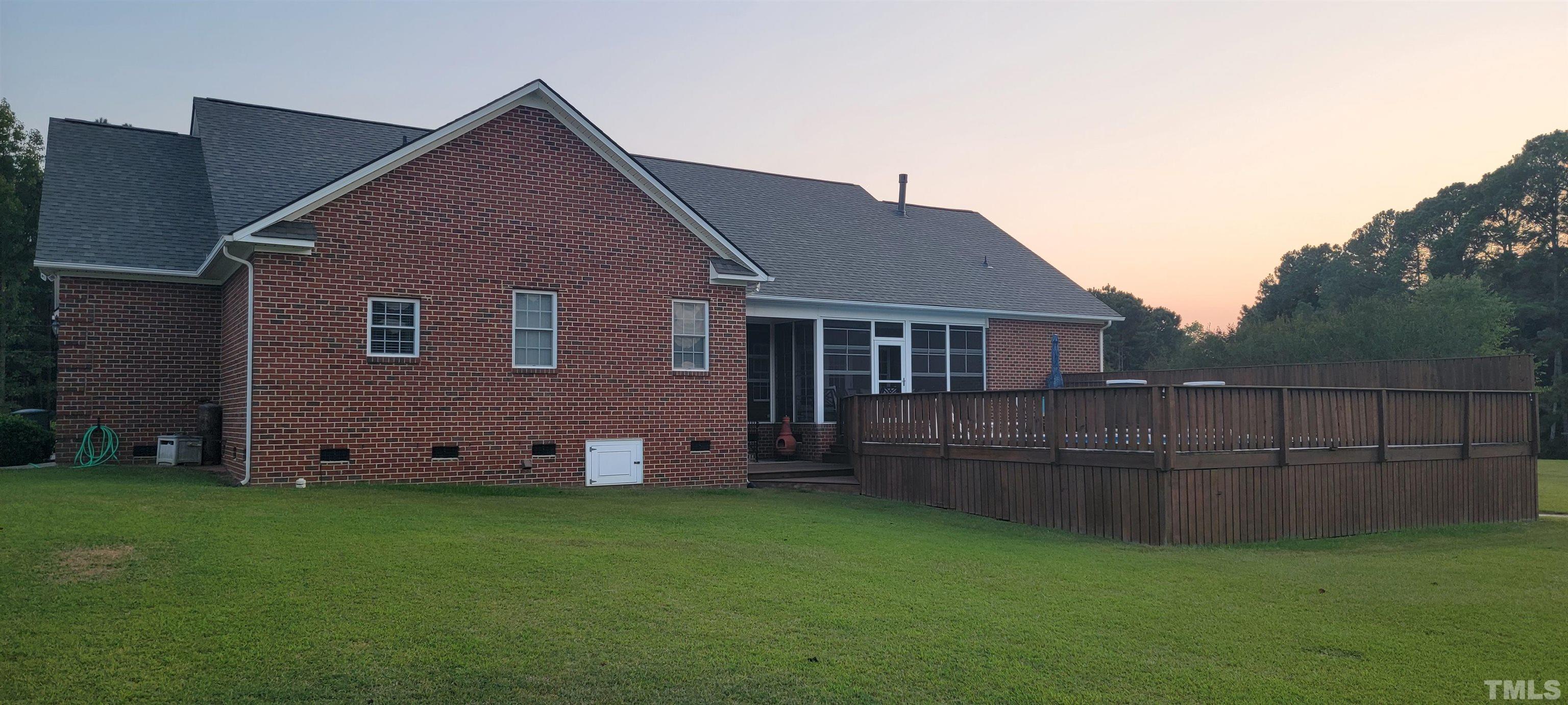 646 Stephenson Road Benson, NC 27504 - Photo 3 of 28 Gallery Image 3