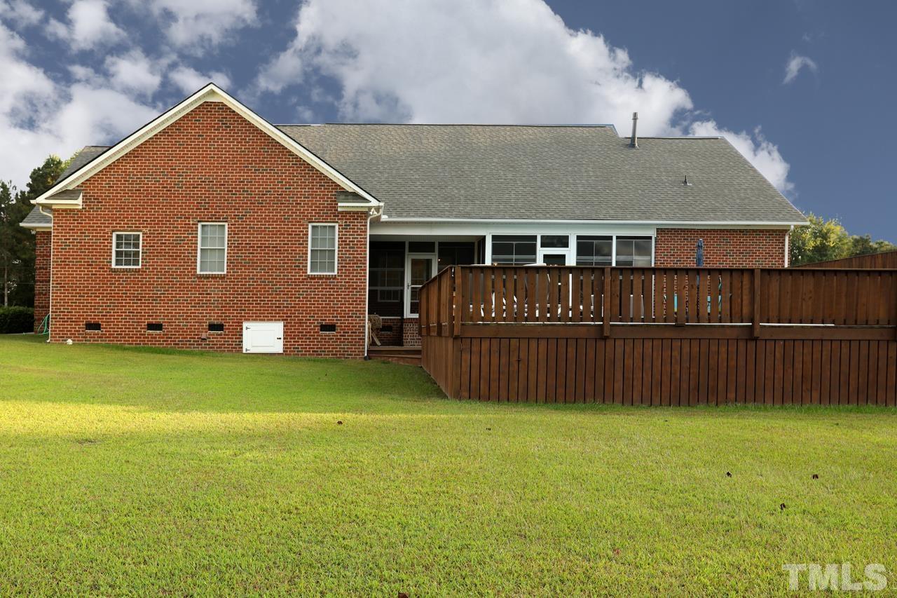 646 Stephenson Road Benson, NC 27504 - Photo 6 of 28 Gallery Image 6