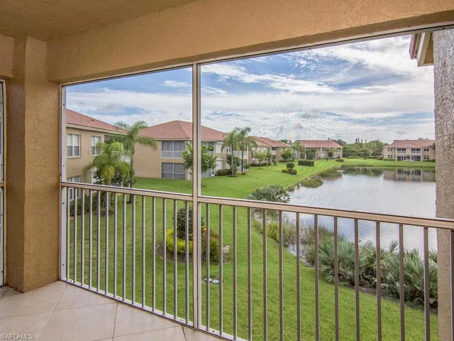 $2,600 | 6610 Huntington Lakes Circle, Unit 201, Naples, FL 34119