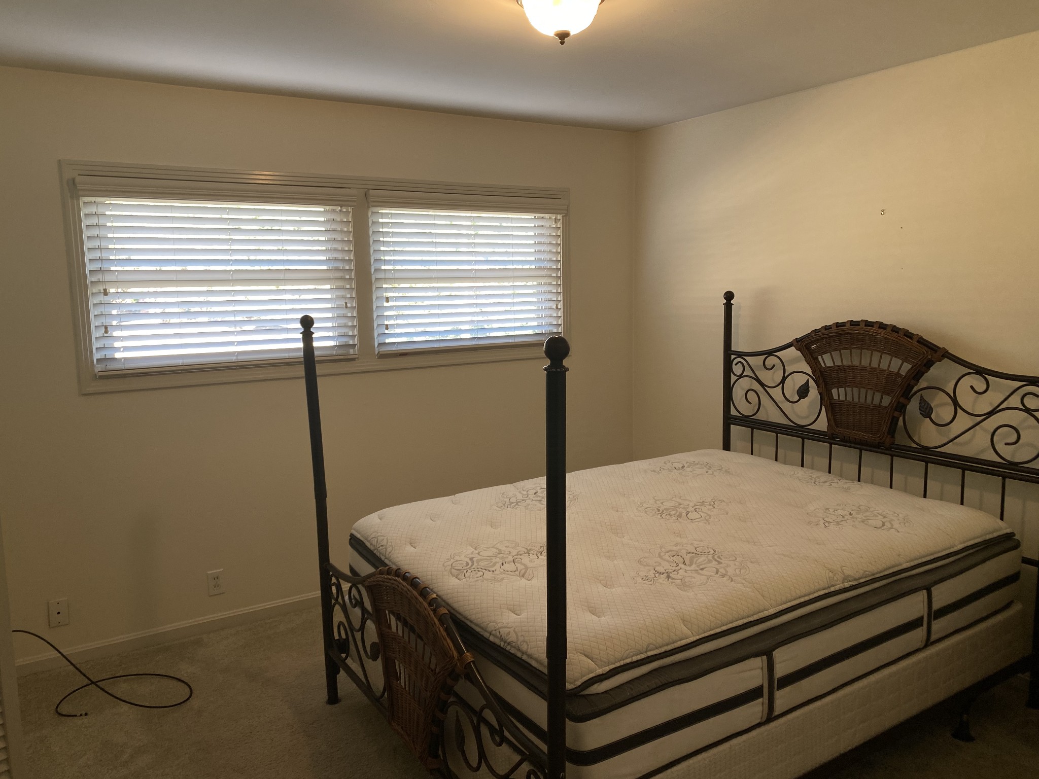 6046 Cargile Road Nashville, TN 37205 - Photo 19 of 24 a bedroom with a bed and a window