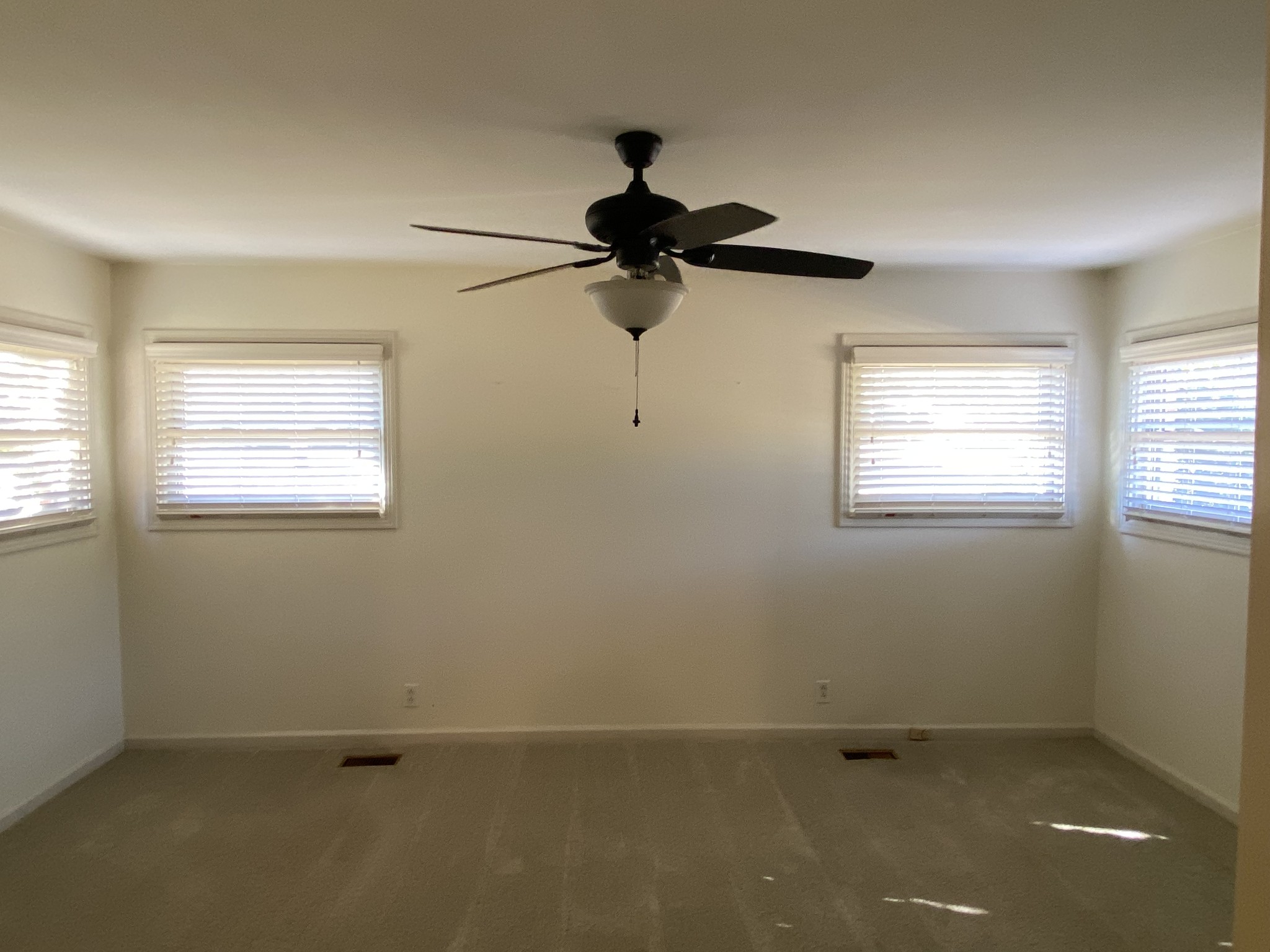 6046 Cargile Road Nashville, TN 37205 - Photo 24 of 24 a view of an empty room with a window