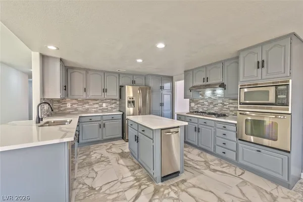 $3,799 | 800 Overview Drive, Las Vegas, NV 89145