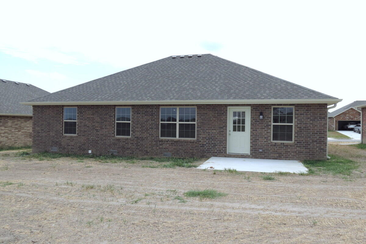 3821 West Riley Street Bolivar, MO 65613 - Photo 26 of 29 IMG_8480