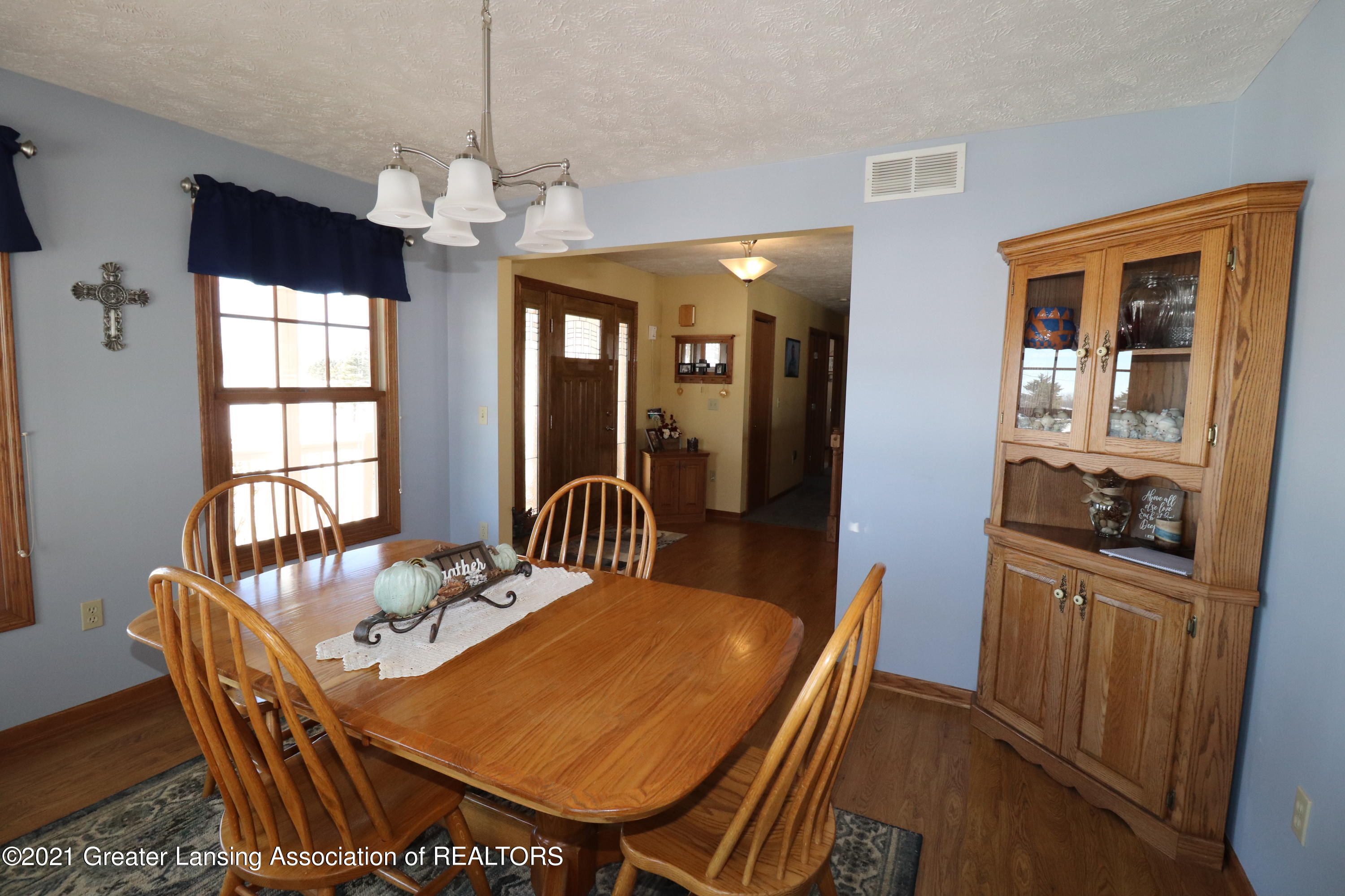 9771 South Wacousta Road Dewitt, MI 48820 - Photo 26 of 50 IMG_3247