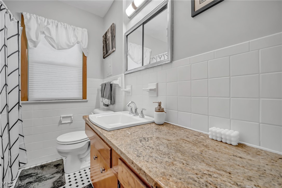 1383 Beaconfield Road Cleveland, OH 44124 - Photo 21 of 31 Gallery Image 21