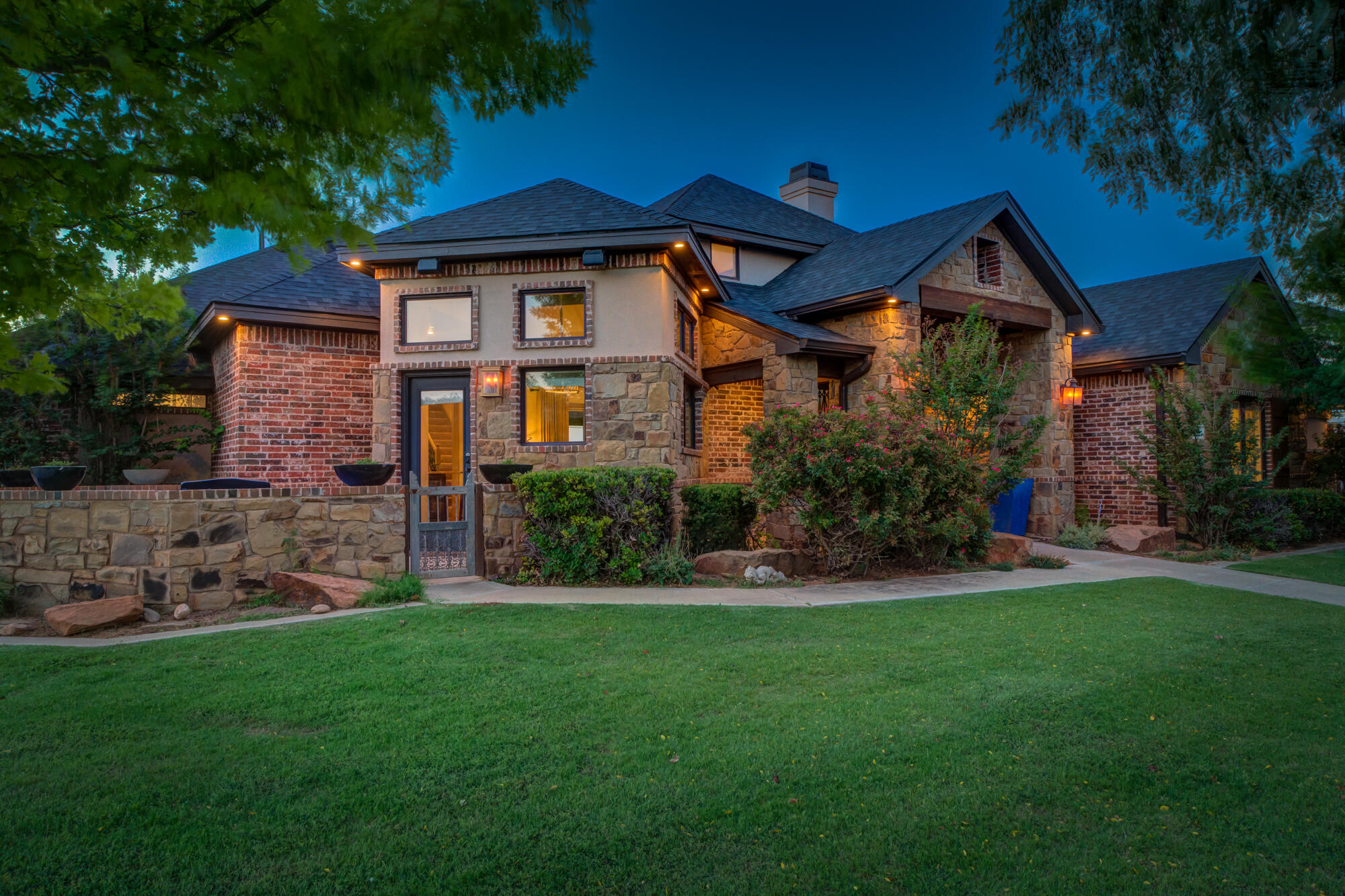 4808 115th Street Lubbock, TX 79424 - Photo 2 of 61 DSC02106_07_08_09_10