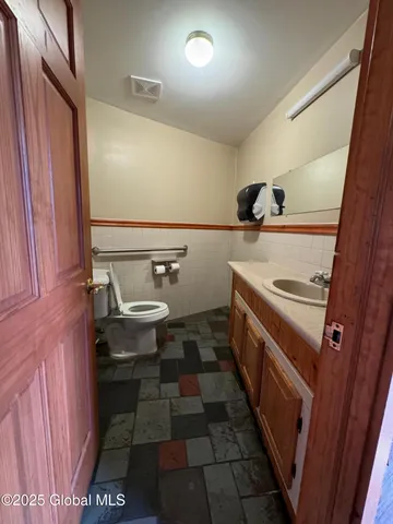 $389,500 | 219 North Main Street, Salem, NY 12865