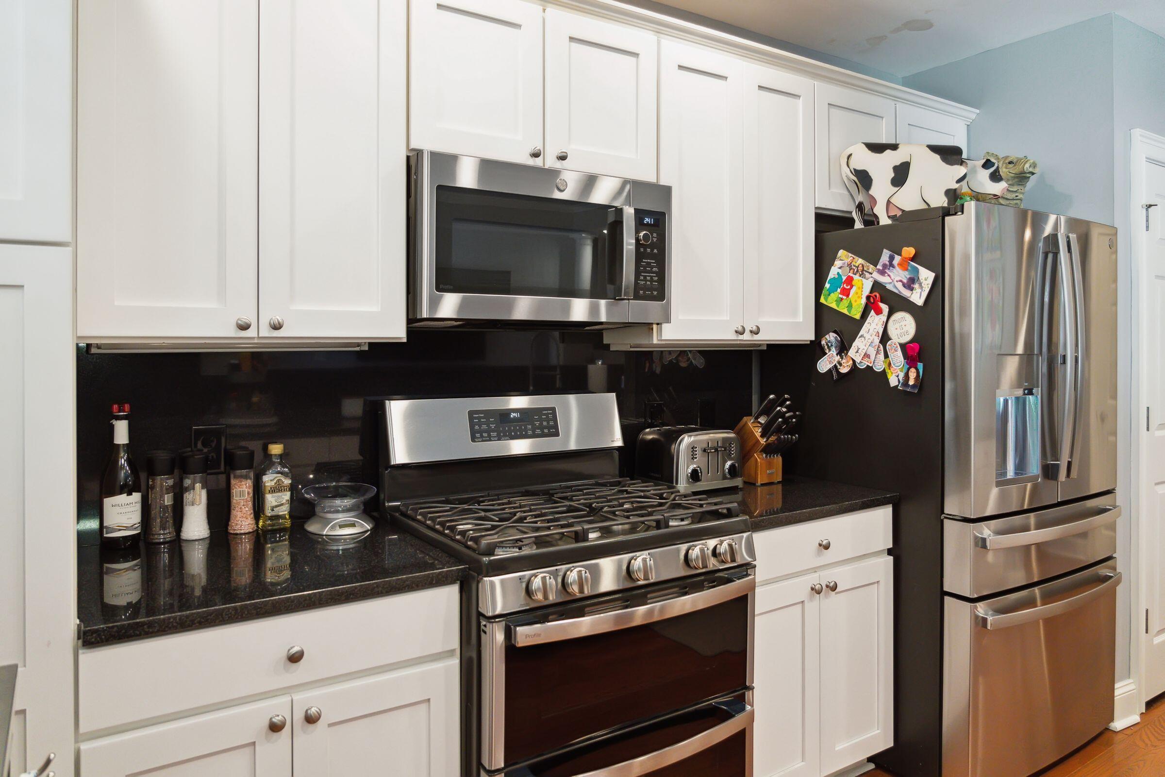 498 Albemarle Road, Unit 211 Charleston, SC 29407 - Photo 17 of 48 498AlbemarleRd-KeenEyeMarketing-014
