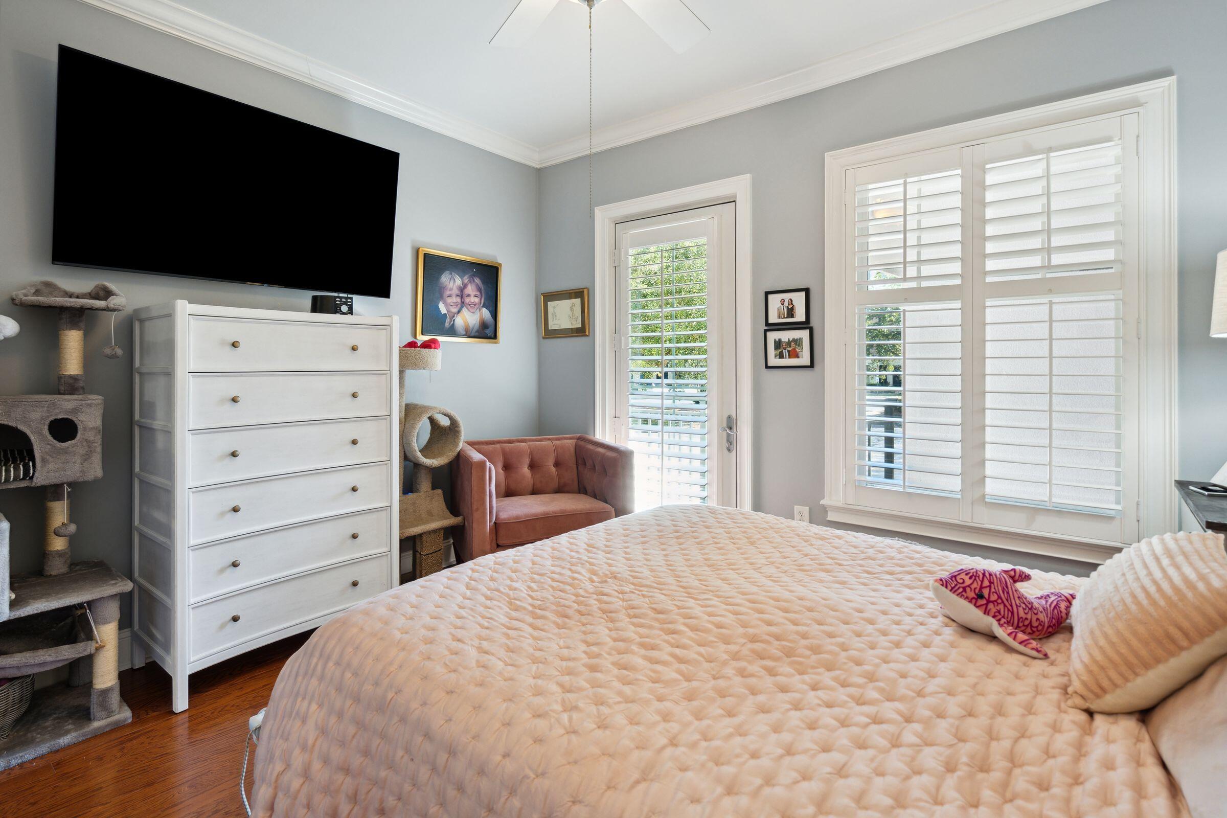 498 Albemarle Road, Unit 211 Charleston, SC 29407 - Photo 19 of 48 498AlbemarleRd-KeenEyeMarketing-020