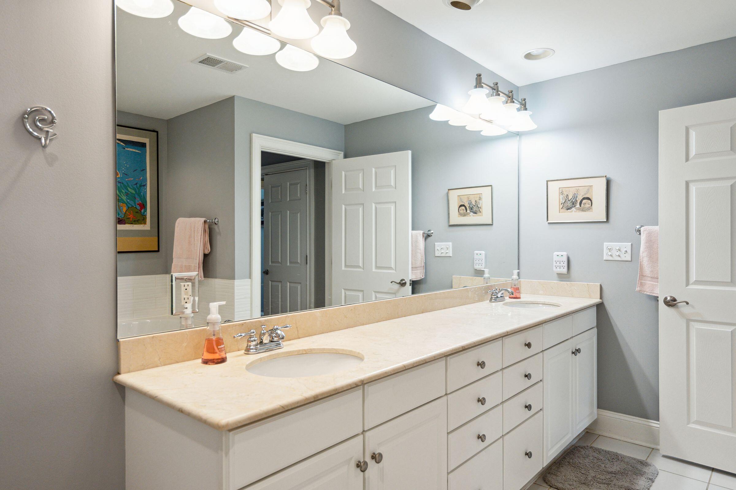 498 Albemarle Road, Unit 211 Charleston, SC 29407 - Photo 24 of 48 498AlbemarleRd-KeenEyeMarketing-024