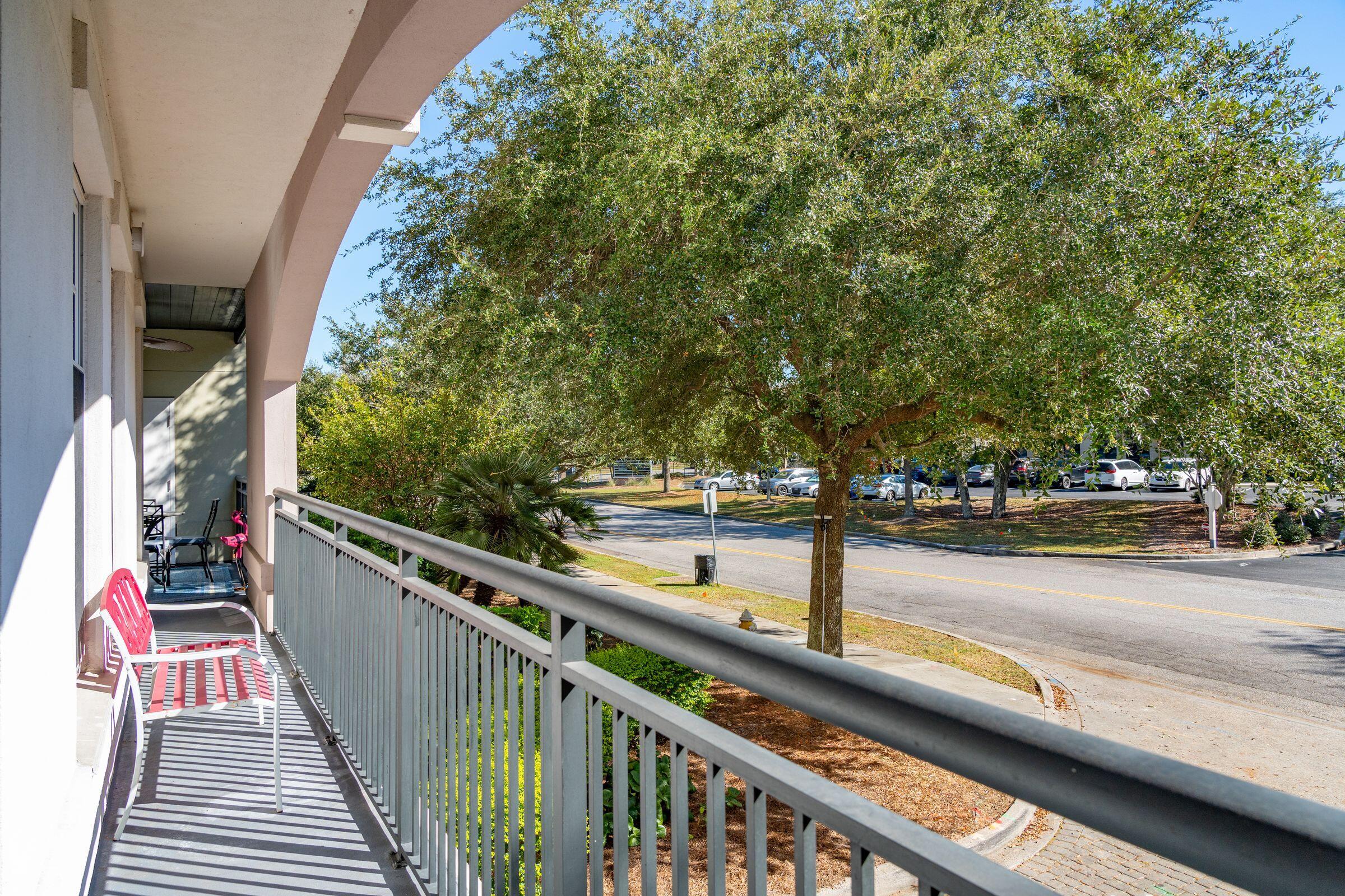 498 Albemarle Road, Unit 211 Charleston, SC 29407 - Photo 33 of 48 498AlbemarleRd-KeenEyeMarketing-021