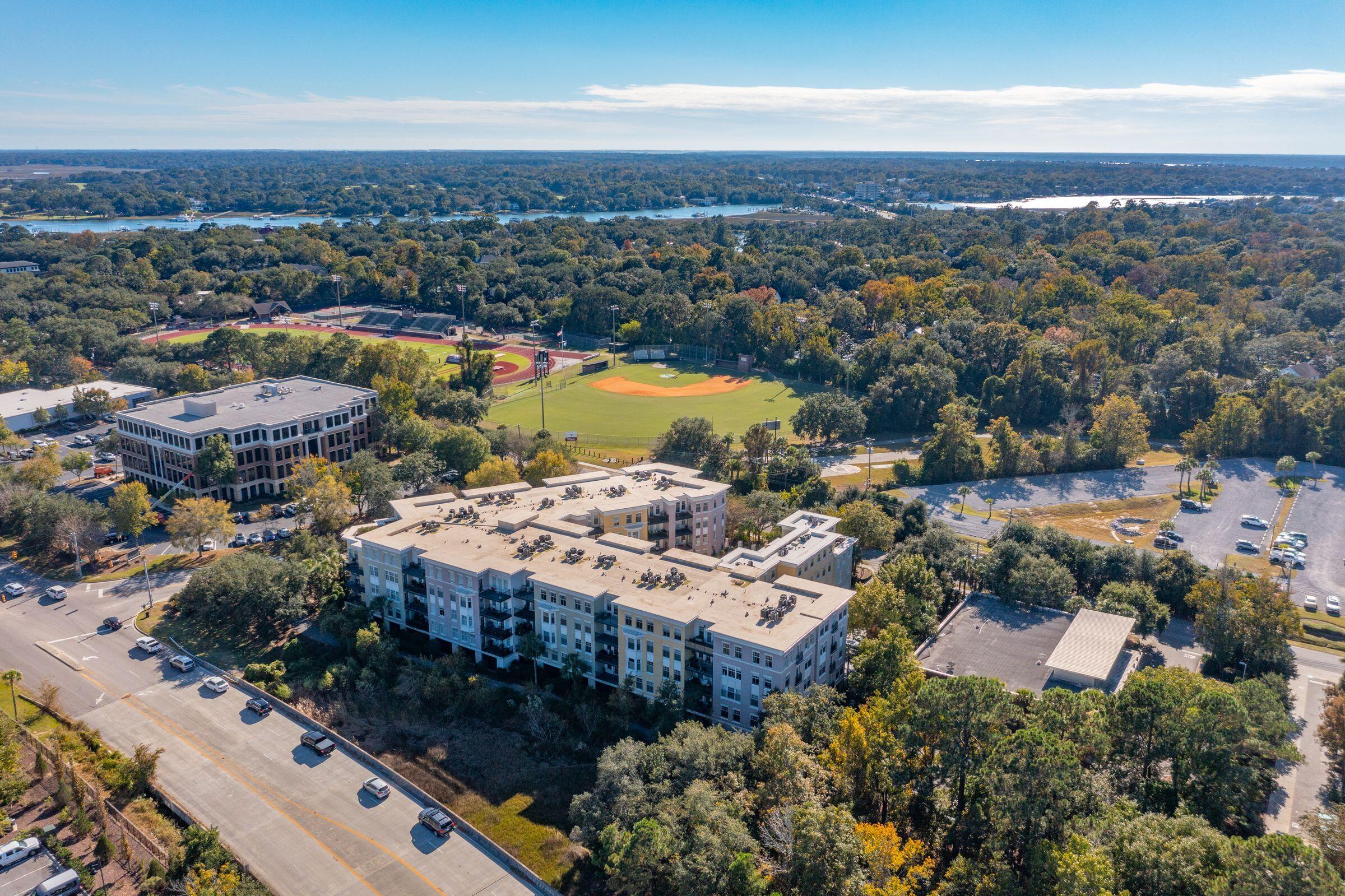 498 Albemarle Road, Unit 211 Charleston, SC 29407 - Photo 44 of 48 498AlbemarleRd-KeenEyeMarketing-046