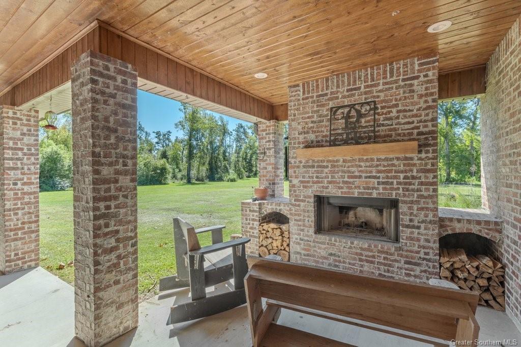 2989 Goos Road Lake Charles, LA 70611 - Photo 23 of 27 Gallery Image 23