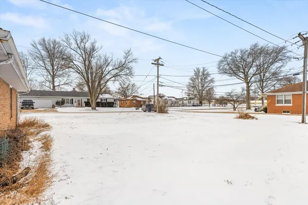 $105,000 | 1010 Elliott Street, Streator, IL 61364