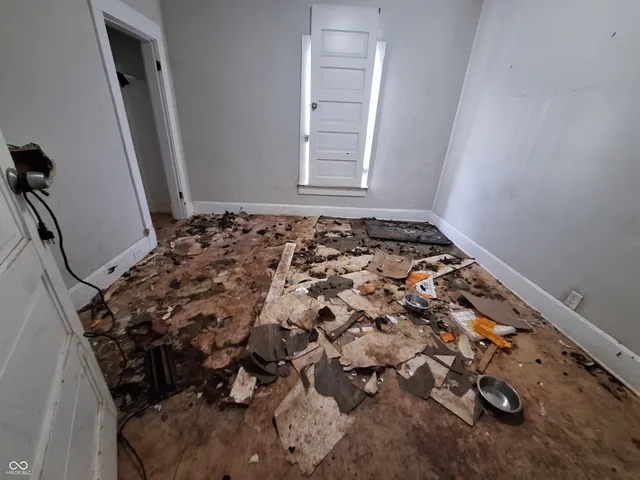 $79,900 | 1347 Edgemont Avenue, Indianapolis, IN 46208