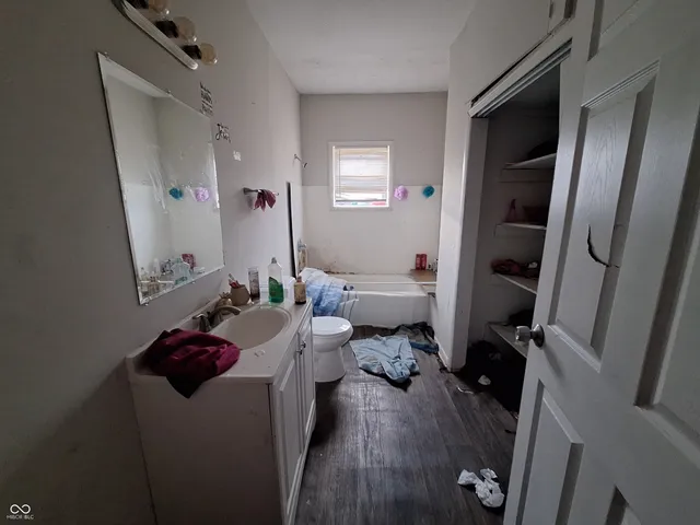 $79,900 | 1347 Edgemont Avenue, Indianapolis, IN 46208