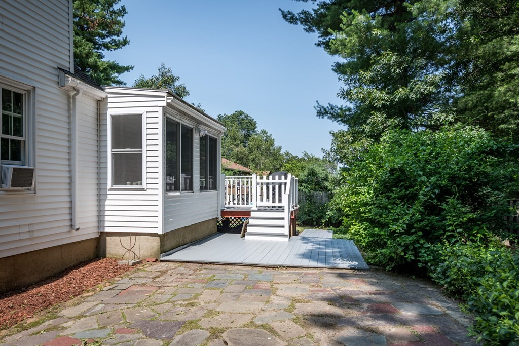 12 Country Club Road North Reading, MA 01864 - Photo 6 of 36 Gallery Image 6