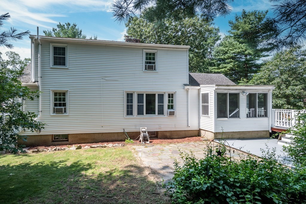 12 Country Club Road North Reading, MA 01864 - Photo 8 of 36 Gallery Image 8