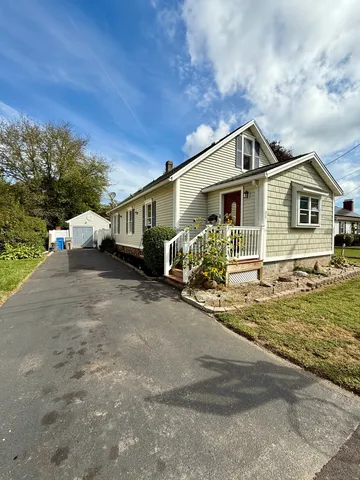 $289,900 | 38 Fairview Avenue, Bristol, CT 06010