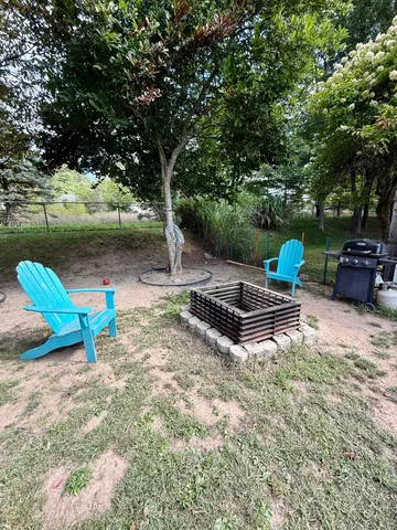 $289,900 | 38 Fairview Avenue, Bristol, CT 06010