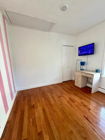 $289,900 | 38 Fairview Avenue, Bristol, CT 06010