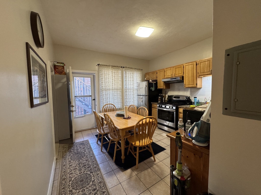 14 Chelsea Street, Unit 1 Boston, MA 02128 - Photo 3 of 13