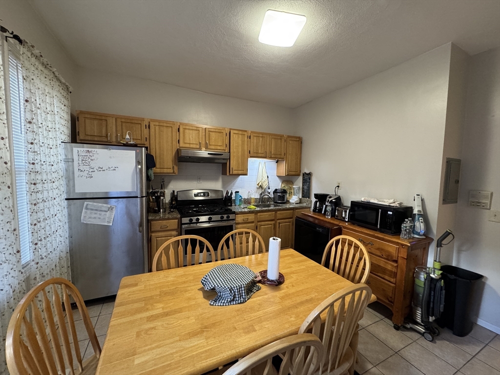 14 Chelsea Street, Unit 1 Boston, MA 02128 - Photo 4 of 13