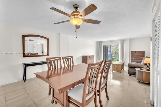 a view of a livingroom with furniture