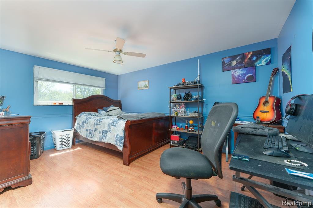 940 Rowland Road Leonard, MI 48367 - Photo 31 of 59