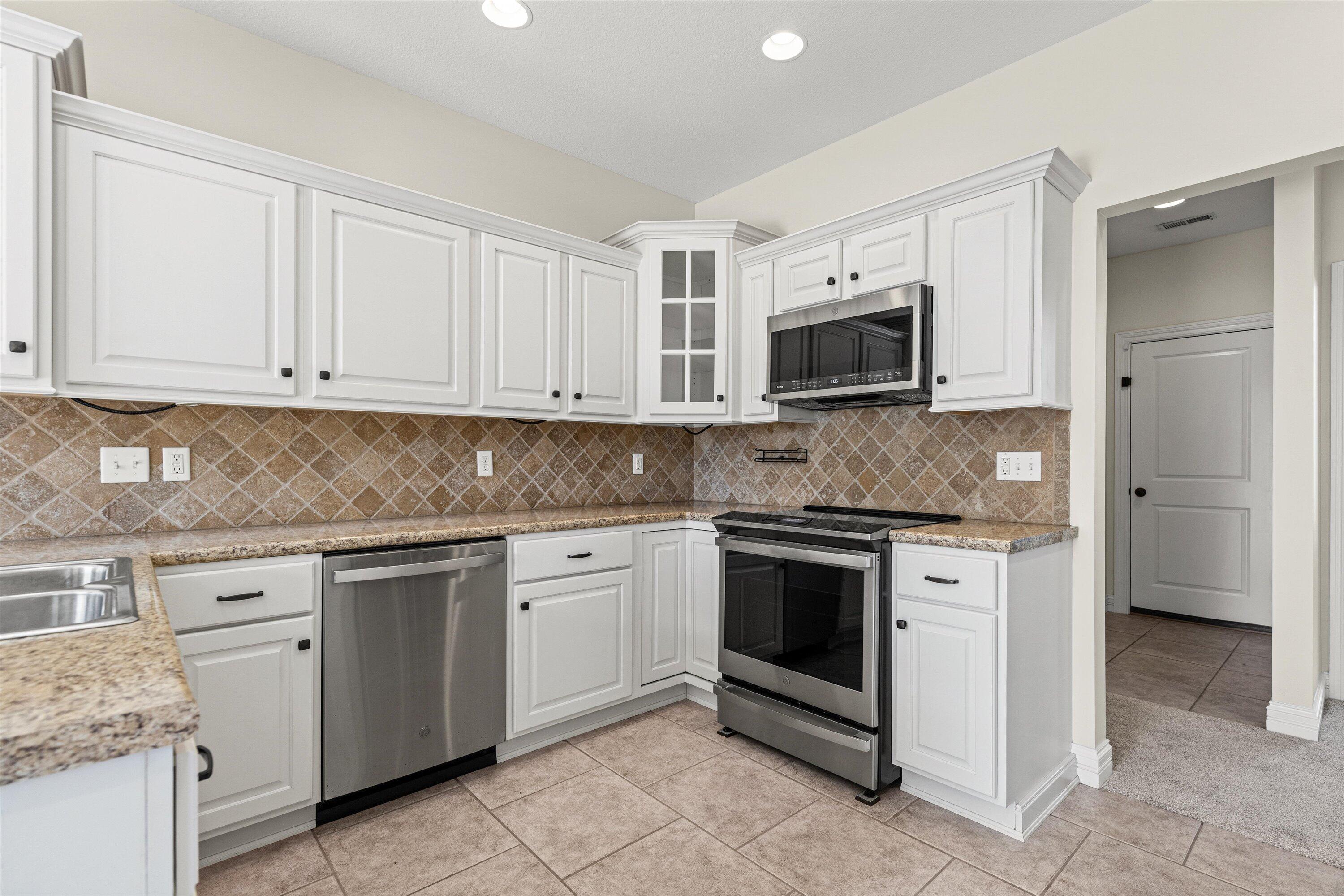 302 Reedsport Ridge Columbia, MO 65203 - Photo 19 of 38 Gallery Image 19