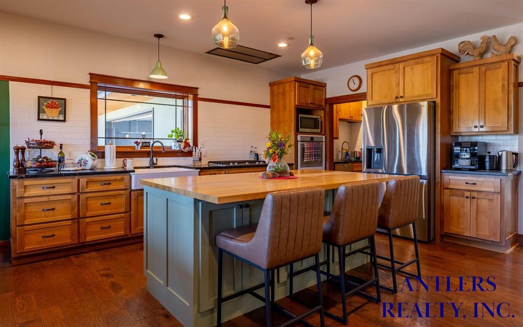 17 Thistle Road Cody, WY 82414 - Photo 18 of 108 Gallery Image 18