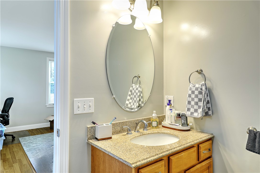 185 Washington Road Barrington, RI 02806 - Photo 38 of 50 Gallery Image 38