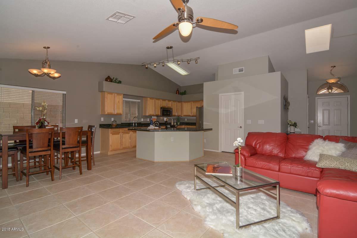 6418 West Briles Road Phoenix, AZ 85083 - Photo 14 of 36 Great Room-Kitchen