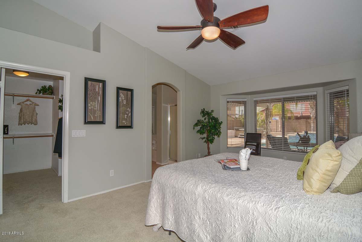 6418 West Briles Road Phoenix, AZ 85083 - Photo 21 of 36 Master Bedroom-Walk in closet