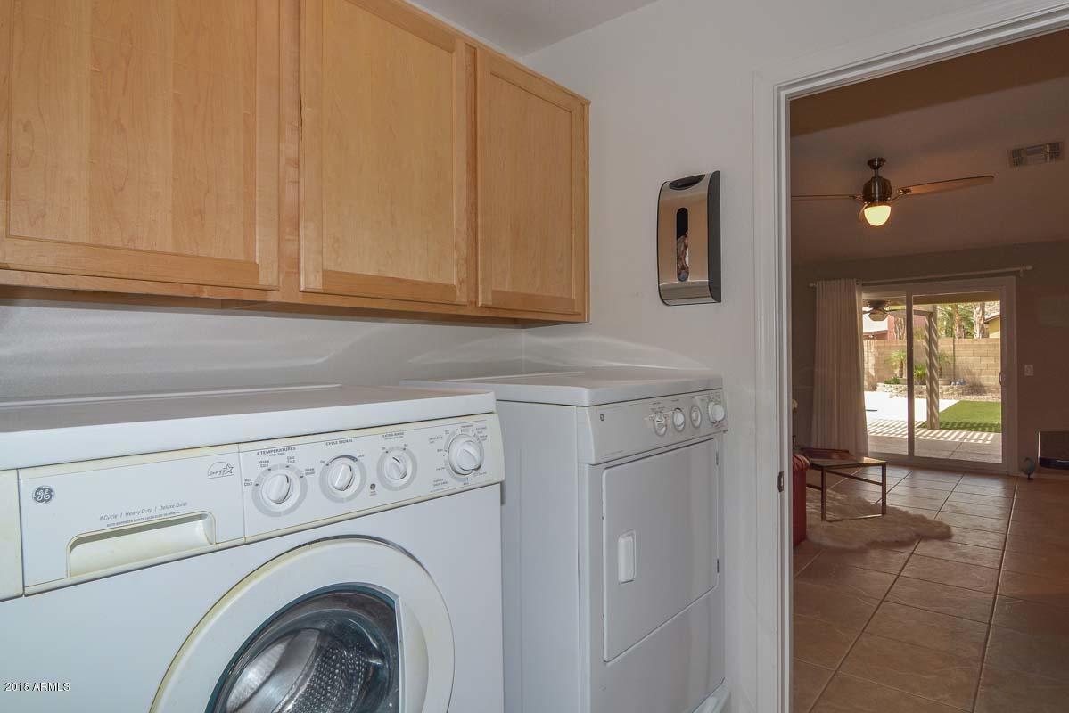 6418 West Briles Road Phoenix, AZ 85083 - Photo 28 of 36 Laundry Room