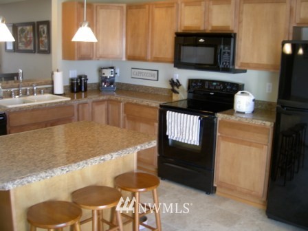 3188 Sheaser Way DuPont, WA 98327 - Photo 8 of 17 Gallery Image 8