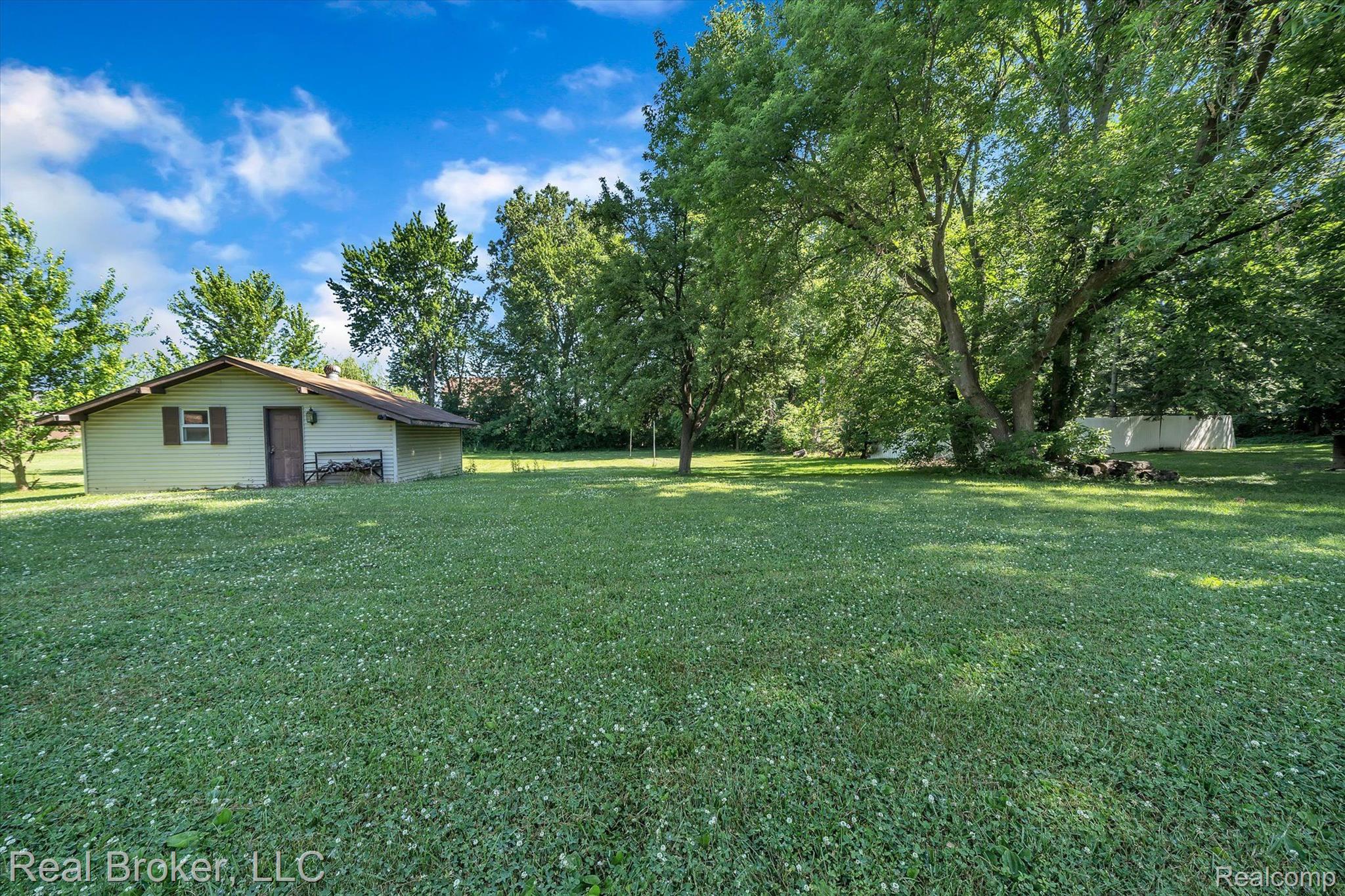 21420 Superior Road Taylor, MI 48180 - Photo 50 of 50 Gallery Image 50