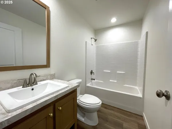 $299,000 | 609 Mildred Street, Enterprise, OR 97828