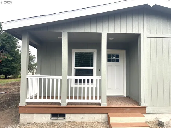 $299,000 | 609 Mildred Street, Enterprise, OR 97828