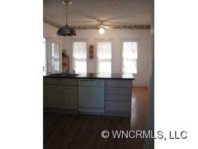 642 High Quarry Road Hendersonville, NC 28791 - Photo 8 of 16 Gallery Image 8