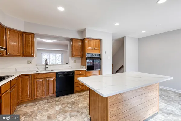 $2,650 | 38 Tudor Court, Lutherville-Timonium, MD 21093