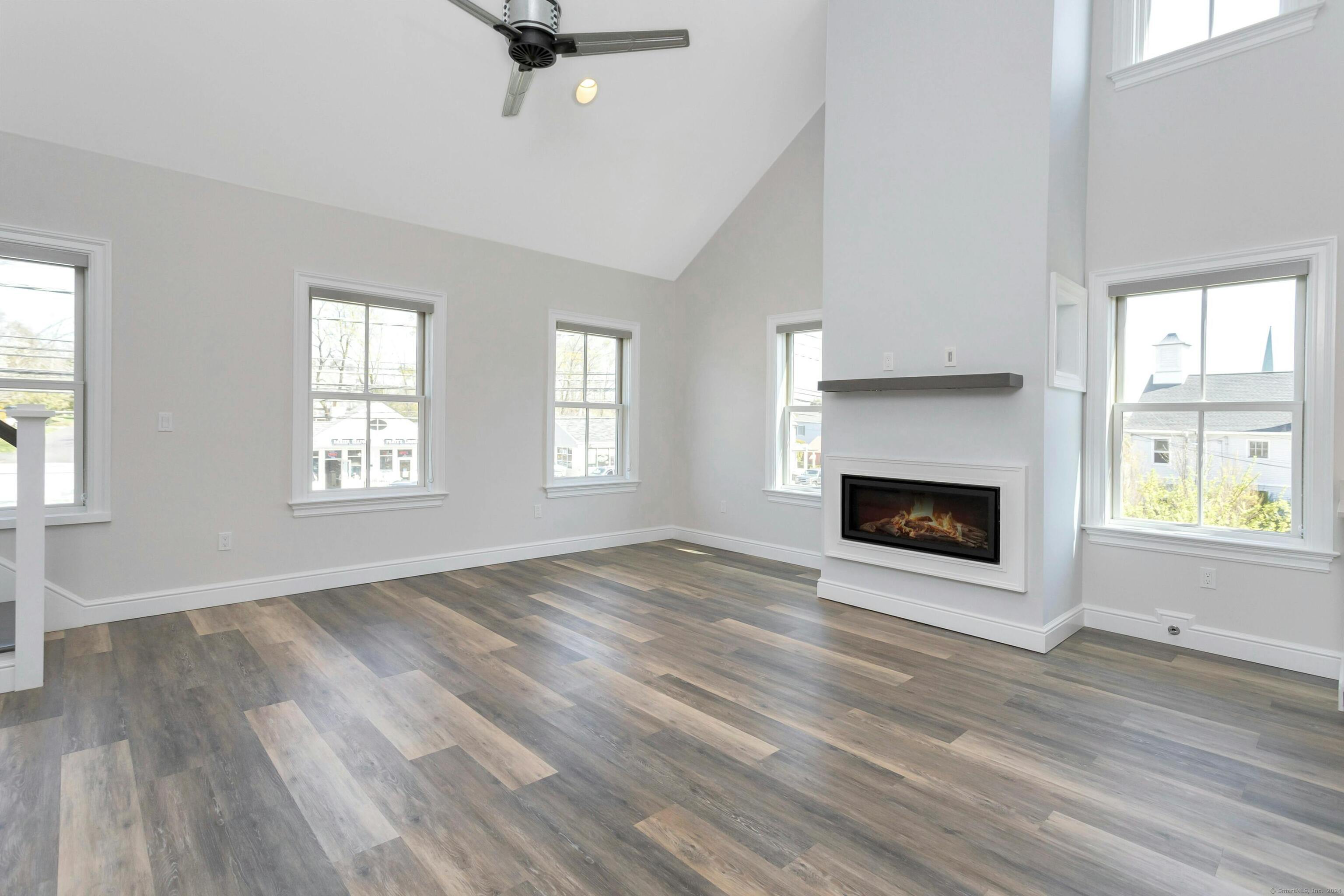 1950 Boston Post Road, Unit 2A Darien, CT 06820 - Photo 3 of 21