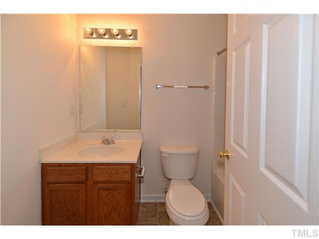 3365 Bridgeville Road Raleigh, NC 27610 - Photo 11 of 13 Bathroom